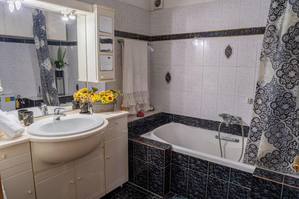 Estell's Sweet Luxury House Apartment Volos